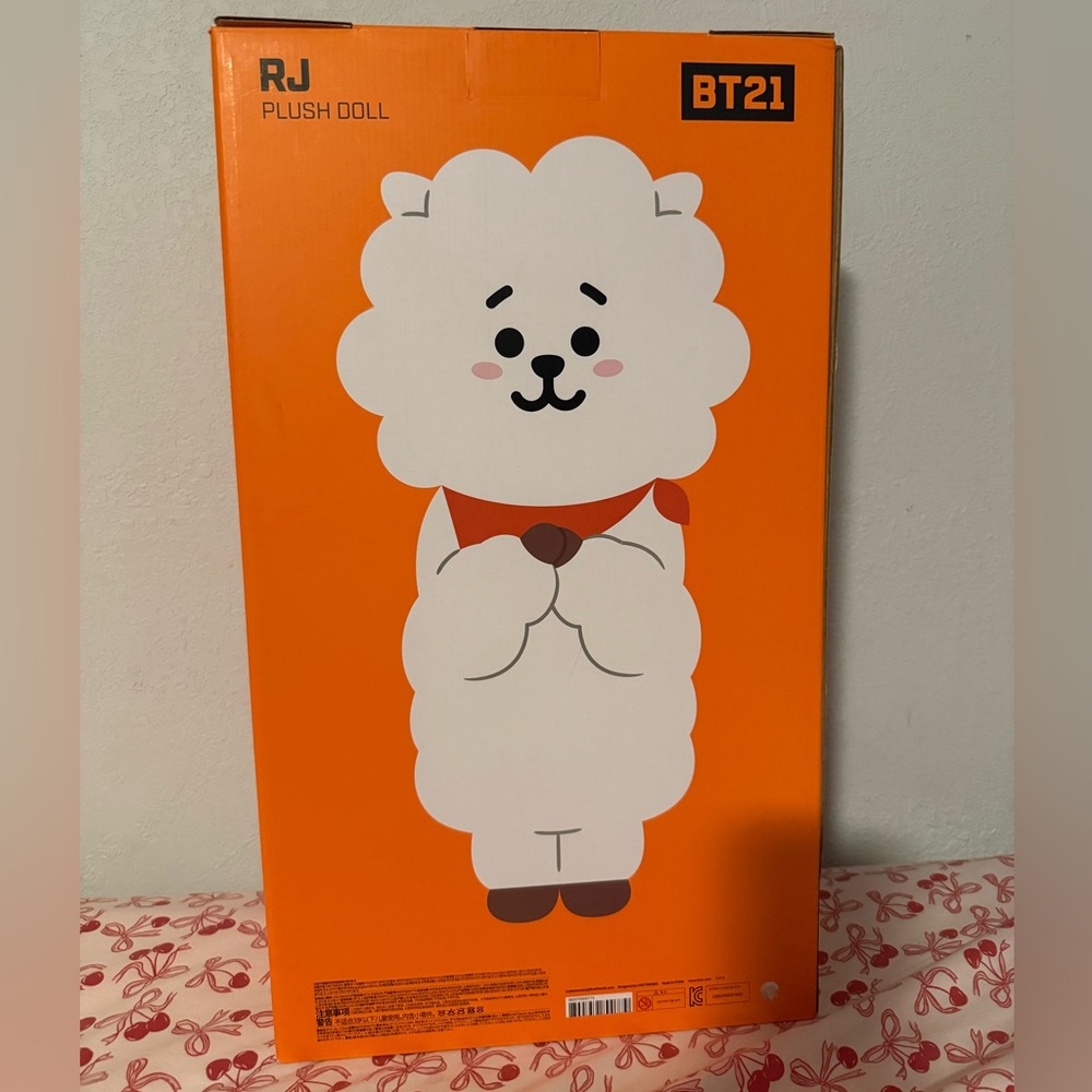 BT21 RJ Jumbo - Picture 2 of 2